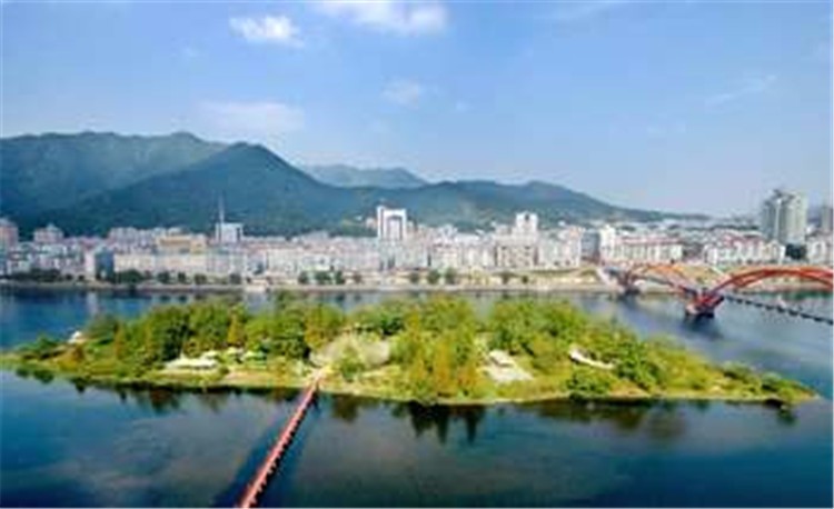 [杭州富春開(kāi)元芳草地鄉(xiāng)村團(tuán)建酒店]+場(chǎng)地團(tuán)建一日拓展活動(dòng)